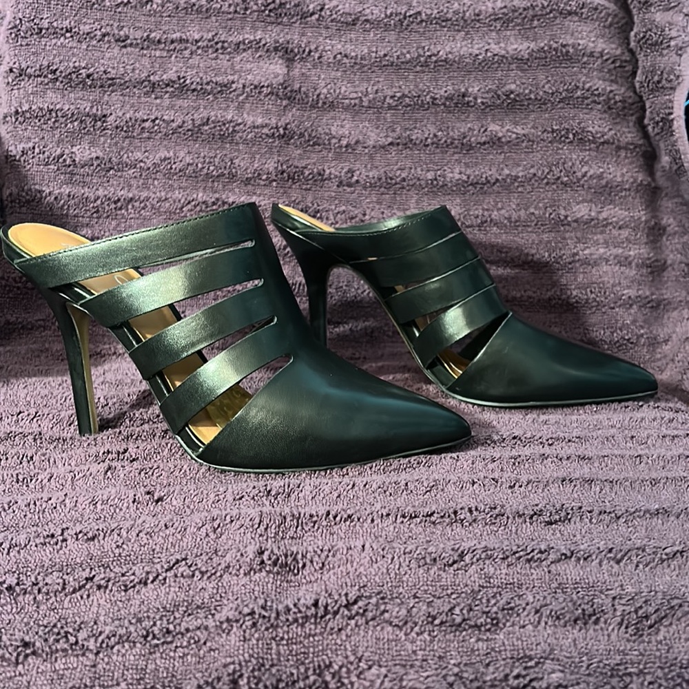 ALDO - Picture 2 of 5